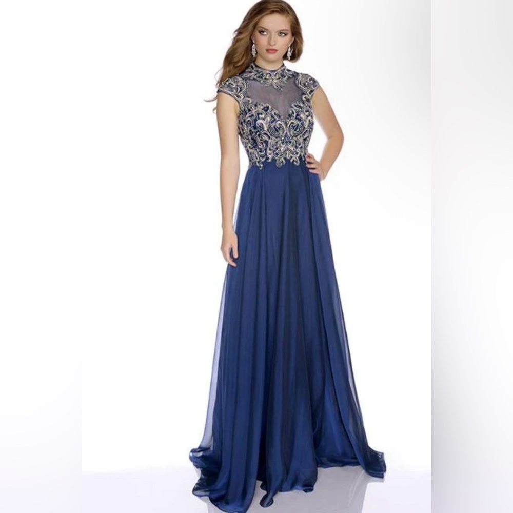 Envious Couture by Karishma Creations Navy Embroidered Evening Gown Size 18 NWT